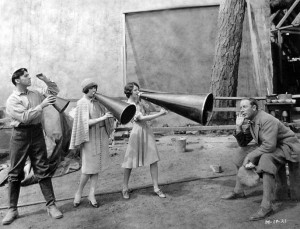 Murnau (right) on the set of Sunrise with George O'Brien, Margaret Livingston and Janet Gaynor.